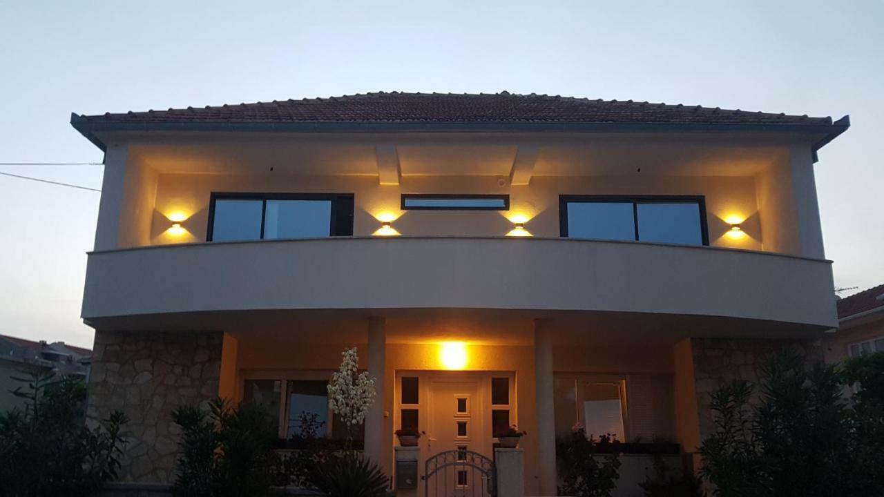 Holiday Home Velebit Hoek van Holland Ngoại thất bức ảnh